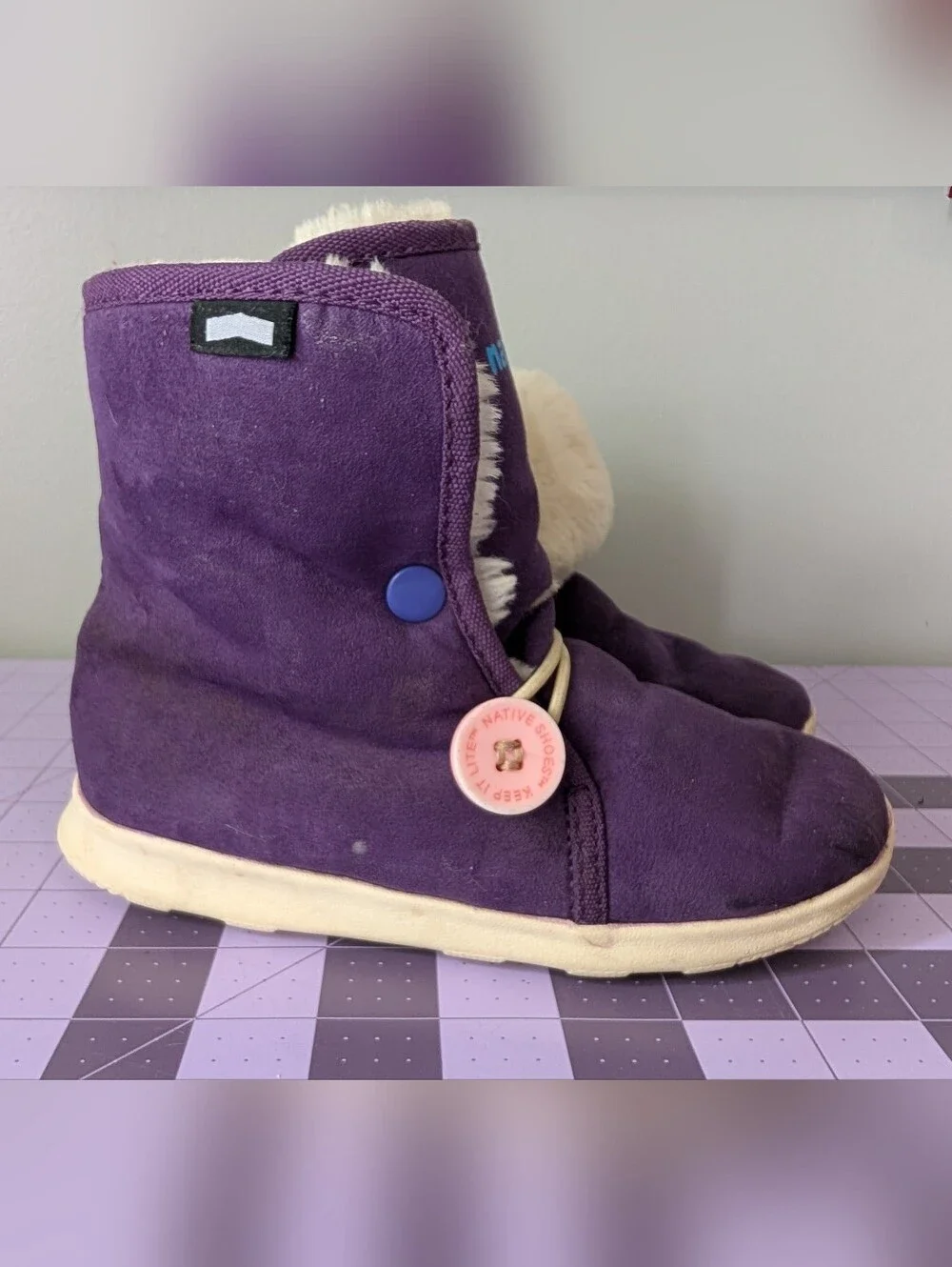 Native AP Luna winter fold over Boots Kids  toddler Size 13 Purple faux fur
